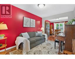 90 UDVARI CRESCENT - 10