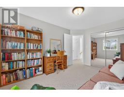 90 UDVARI CRESCENT - 11