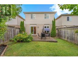 90 UDVARI CRESCENT - 18