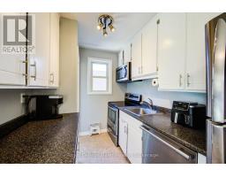 11 WARWICK ROAD - 13