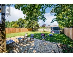 11 WARWICK ROAD - 34