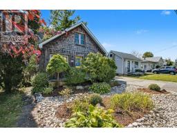 52 AVENUE ROAD - 2