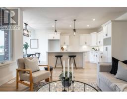 25 AVERY PLACE - 32