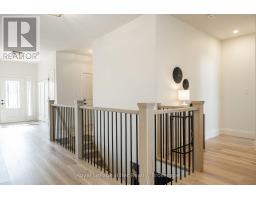 25 AVERY PLACE - 42