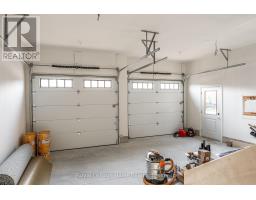 25 AVERY PLACE - 9