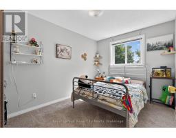 50 MCLACHLAN PLACE - 20