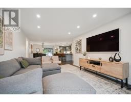 12 GREENBRIER ROAD - 15