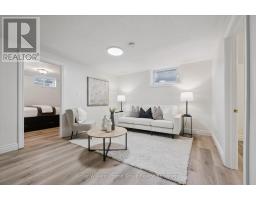 12 GREENBRIER ROAD - 36