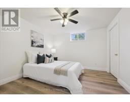 12 GREENBRIER ROAD - 40