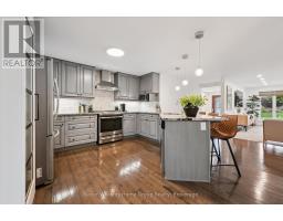 12 GREENBRIER ROAD - 7