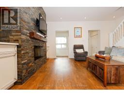 36 MCNAB STREET - 9