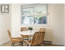 292 REDFORD CRESCENT - 15