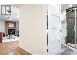 292 REDFORD CRESCENT - 25