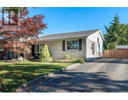292 REDFORD CRESCENT - 41