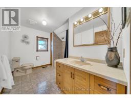 690 WALLACE AVENUE S - 37