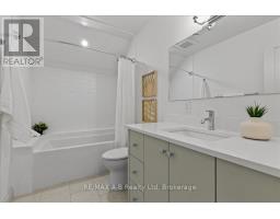53 WORSLEY STREET - 28