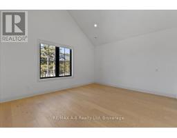 53 WORSLEY STREET - 31