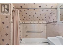 67 JARVIS STREET N - 27