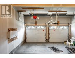 112 THOMAS STREET - 38