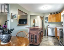 74 BURNHAM COURT - 17