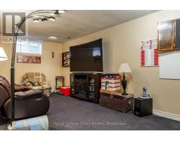 74 BURNHAM COURT - 40