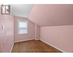 42 WEST WILLIAM STREET - 22