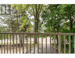 18 WATERLOO STREET N - 32