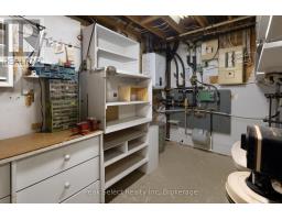 35 ONTARIO STREET N - 23