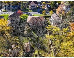 35 ONTARIO STREET N - 39