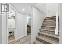 856 YORK AVENUE N - 16