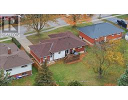 856 YORK AVENUE N - 2