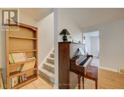 56 CREHAN CRESCENT - 12