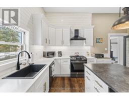 212 ANDREW STREET - 23