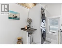 212 ANDREW STREET - 30