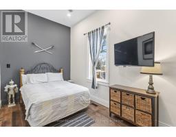 212 ANDREW STREET - 36