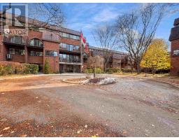 363 - 36 HAYHURST ROAD - 25