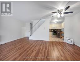 363 - 36 HAYHURST ROAD - 3