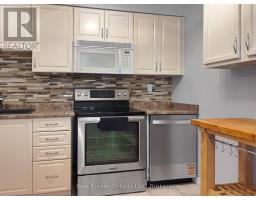 363 - 36 HAYHURST ROAD - 5