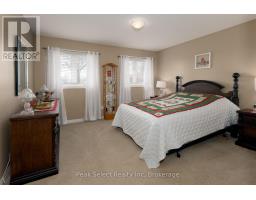 34 HOMEFIELD COURT - 17