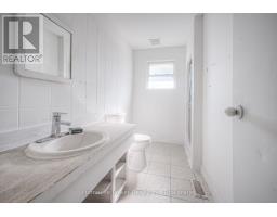 100 WESTWOOD ROAD - 21