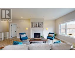 7 THIMBLEWEED DRIVE - 5