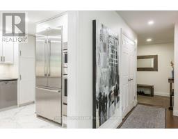 205 - 30 FRONT STREET - 25