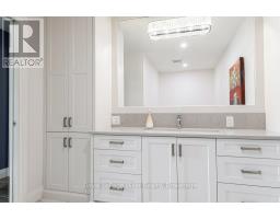 205 - 30 FRONT STREET - 35