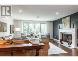 205 - 30 FRONT STREET - 4