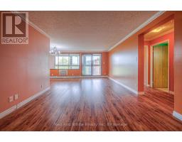 406 - 400 CHAMPLAIN BOULEVARD - 29