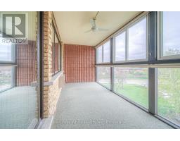 406 - 400 CHAMPLAIN BOULEVARD - 33