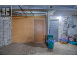 406 - 400 CHAMPLAIN BOULEVARD - 44