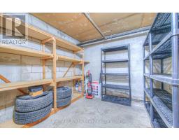 406 - 400 CHAMPLAIN BOULEVARD - 45