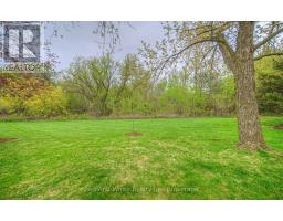 406 - 400 CHAMPLAIN BOULEVARD - 48