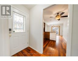 43 PATIENCE CRESCENT - 11